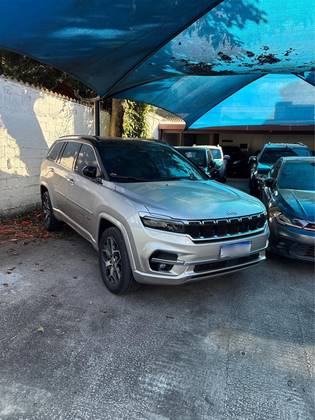 JEEP COMMANDER 2.0 TD380 TURBO DIESEL OVERLAND AT9